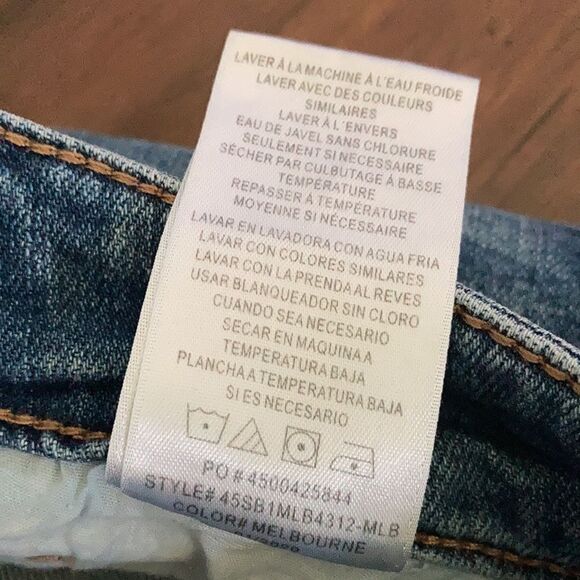 NEW Joe’s Jeans Designer Denim Distressed Shorts Size 24 In Color Melbourne - Picture 12 of 12